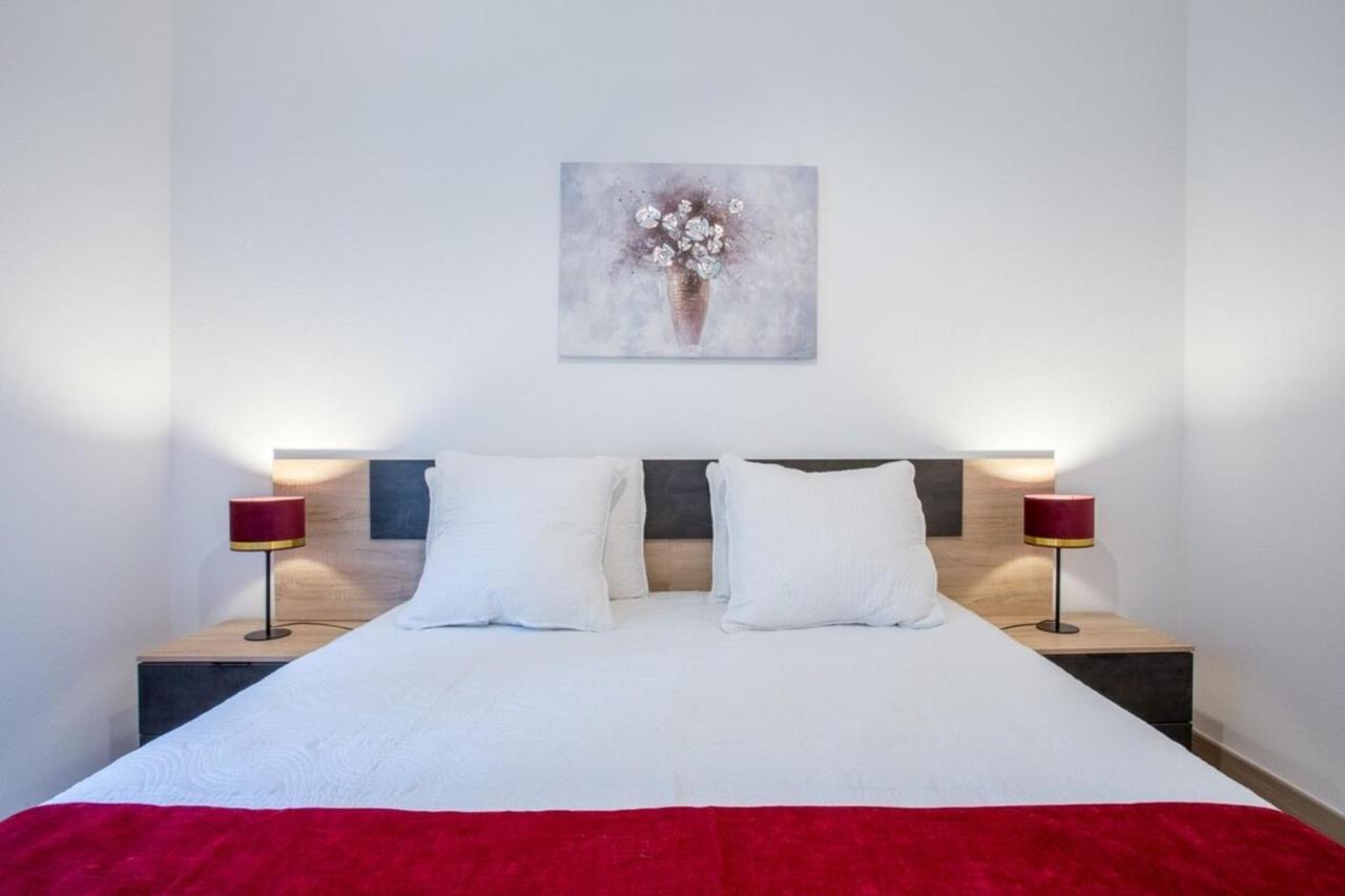 Le Bois Gentil - Grand Appartement Familial, Proche De Geneve Et Du Palexpo แซ็ง-ฌูเลียง-อ็อง-เฌอเนอวัว ภายนอก รูปภาพ